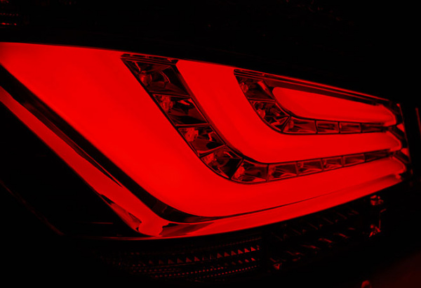 LED Lightbar Design Rückleuchten für BMW 5er E60 Limousine 03-07 rot/rauch